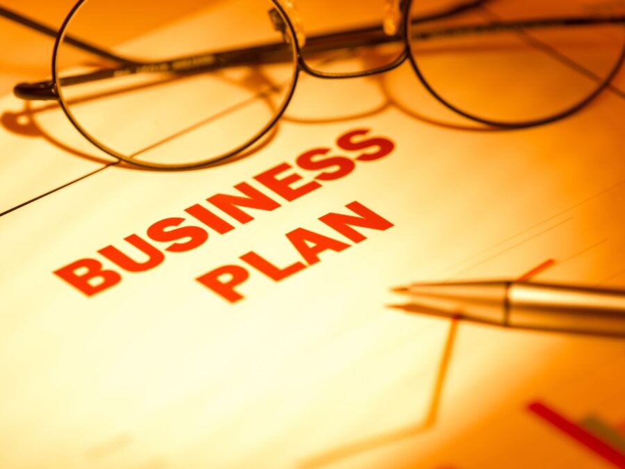 How to Start and Grow a Dog Training Business in 2026